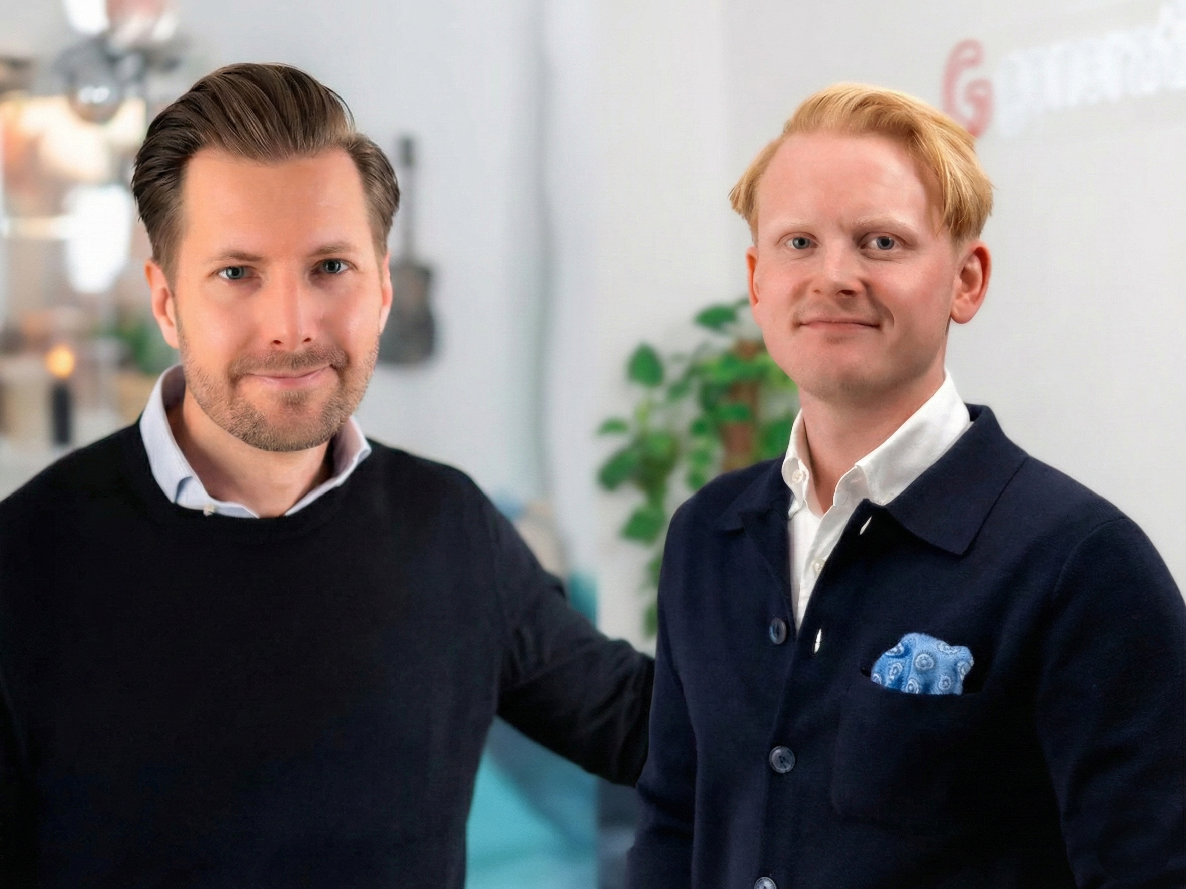 Robert och Henrik bredvid varandra